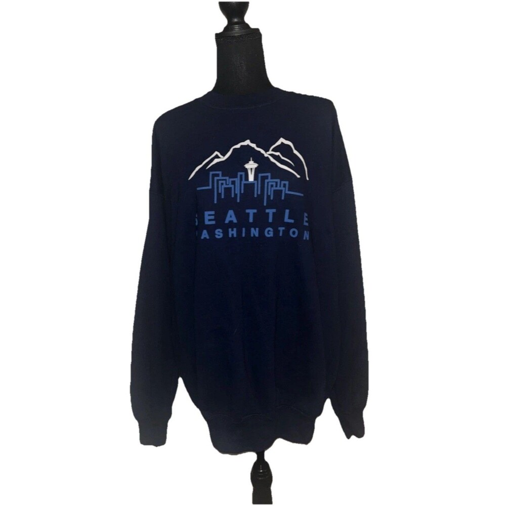 XL Graphic Design ~ Seattle Washington Skyline Space Needle Blue Sweatshirt